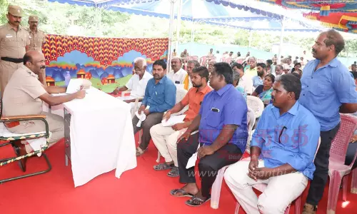 தர்மபுரியில் காவல்துறை சார்பில்பொதுமக்கள் குறைதீர்க்கும் முகாம்87 மனுக்கள் மீது உடனடி தீர்வு தர்மபுரியில் காவல்துறை சார்பில்பொதுமக்கள் குறைதீர்க்கும் முகாம்87 மனுக்கள் மீது உடனடி தீர்வு