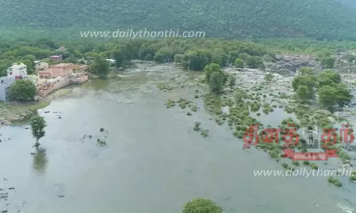 தமிழக காவிரி நீர்ப்பிடிப்பு பகுதிகளில் மழை:ஒகேனக்கல்லுக்கு நீர்வரத்து வினாடிக்கு 4 ஆயிரம் கனஅடியாக அதிகரிப்பு