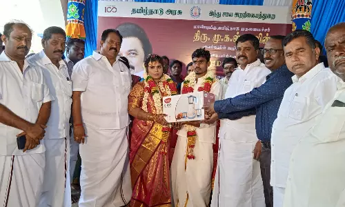 சுவேதாரண்யேஸ்வரர் கோவிலில் இலவச திருமணம்