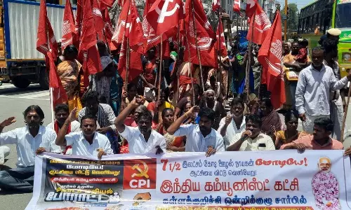 கள்ளக்குறிச்சி, வாணாபுரம், தியாகதுருகத்தில்மத்திய அரசை கண்டித்து இந்திய கம்யூனிஸ்டு கட்சியினர் சாலை மறியல் :128 பேர் கைது