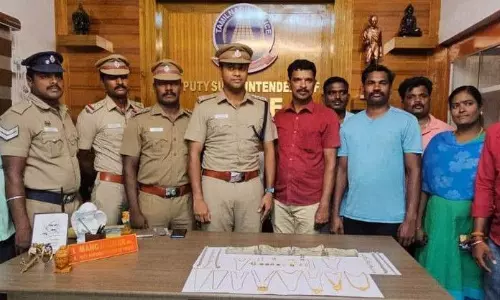விவசாயி வீட்டில் நடந்த கொள்ளை வழக்கில் சிக்கியவாலிபரிடம் இருந்து ரூ.13 லட்சம் நகை, பணம் மீட்பு