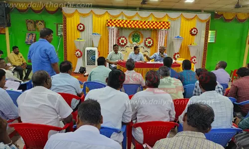 கடன் சங்க செயலாளர்களுக்கான திறனாய்வு கூட்டம்