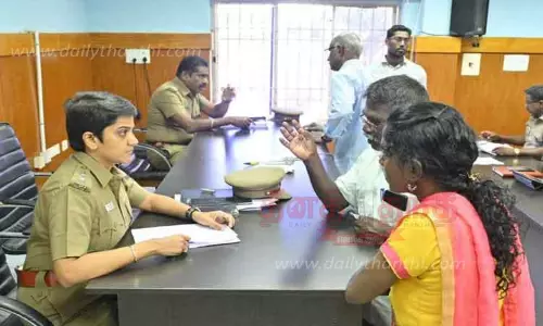 போலீஸ் கமிஷனர் அலுவலகத்தில் மக்கள் குறைதீர்க்கும் நாள் முகாம்