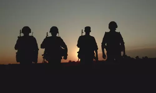 ஆப்பிரிக்க நாட்டில் 46 பயங்கரவாதிகள் சுட்டுக்கொலை: பதிலடி தாக்குதலில் 10 ராணுவ வீரர்கள் உயிரிழப்பு