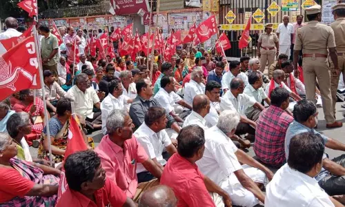 இந்திய கம்யூனிஸ்டு கட்சியினர் 157 பேர் கைது