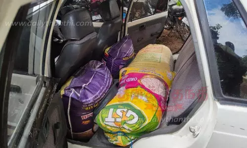 300 கிலோ ரேஷன் அரிசி பறிமுதல்