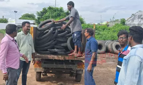 டெங்கு காய்ச்சல் பரவாமல் தடுக்கபழைய டயர்கள் அகற்றம்