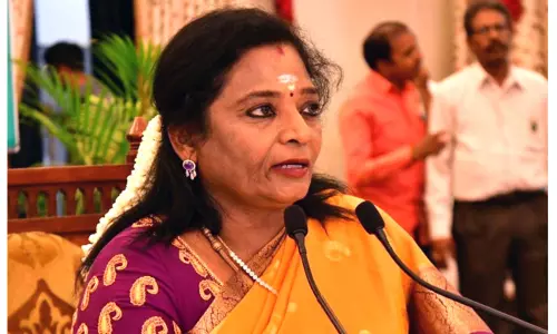 அரசு டாக்டர்கள் தனியார் மருத்துவமனைகளில் சிகிச்சை அளிக்க தடை விதிக்கப்படும்