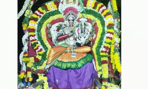 தியாகதுருகம் அருகேசித்தலூர் பெரியநாயகி அம்மன் கோவிலில் ஊஞ்சல் உற்சவம் தியாகதுருகம் அருகேசித்தலூர் பெரியநாயகி அம்மன் கோவிலில் ஊஞ்சல் உற்சவம்