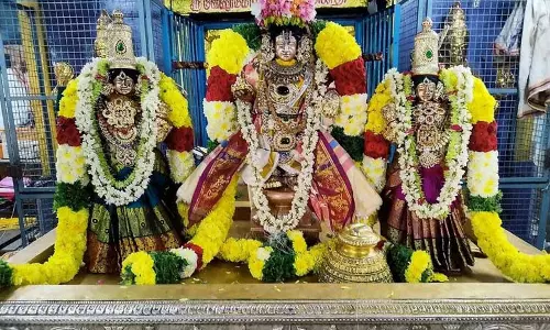 உலகளந்த பெருமாள் கோவிலில்மகா சாந்தி யாகம் உலகளந்த பெருமாள் கோவிலில்மகா சாந்தி யாகம்