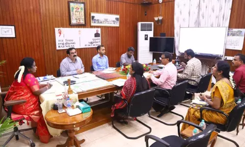 மருத்துவ ஊழியர்களுக்கு ஒரே சீருடை; டாக்டர்களுக்கு பயோமெட்ரிக் பதிவு