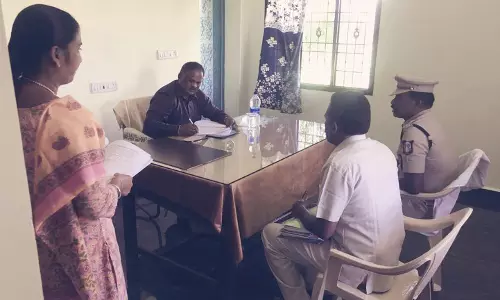 ரெயில்களில் சோதனையை தீவிரப்படுத்த வேண்டும்