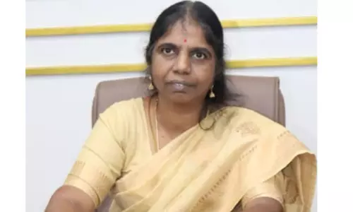 மீனவர்களுக்கு 50 சதவீத மானியத்தில் மீன்பிடி வலைகள், பரிசல்கள்