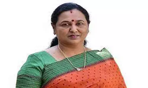 சனாதனம் விவகாரத்தில் அரசியல் செய்கிறார்கள்- பிரேமலதா விஜயகாந்த் குற்றச்சாட்டு