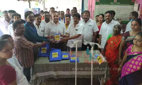 மருத்துவ உபகரணங்கள் வழங்கும் விழா 