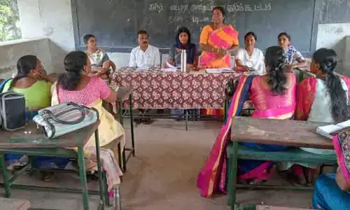 சைகை மொழி பயிற்சி அளிப்பது குறித்த கூட்டம்