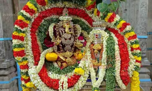 சிவபெருமானுடன் விநாயகர்