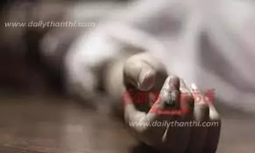 அடையாளம் தெரியாத வாகனம் மோதி ஓட்டல் ஊழியர் பலி