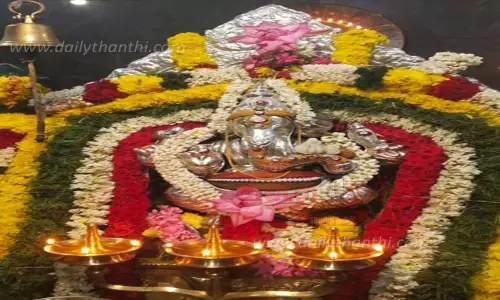 விநாயகர் கோவில்களில் சிறப்பு பூஜை