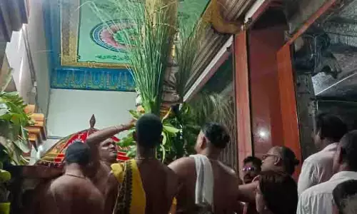 கல்யாண வெங்கடரமண சுவாமி கோவிலில் புரட்டாசி திருவிழா தொடங்கியது