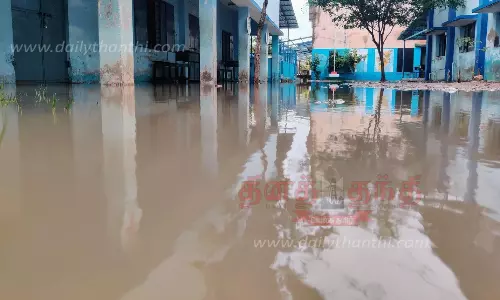 மழைநீர் தேங்கியது
