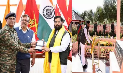 எதிர்க்கட்சிகளின் திட்டம் பிரதமர் மோடியை தோற்கடிக்க நினைப்பது, ஆனால் ஆடுகளால் சிங்கத்துடன் சண்டையிட முடியாது -  மராட்டிய முதல்-மந்திரி ஷிண்டே