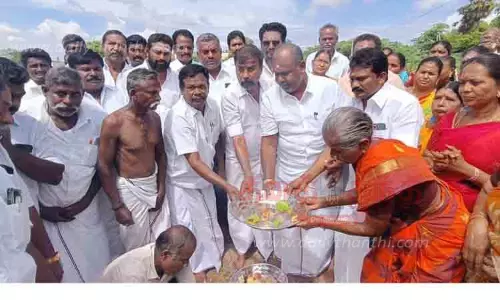 திருமங்கலம் தொகுதியில் மக்கள் வளர்ச்சி திட்டங்களை தி.மு.க. அரசு தொடர்ந்து புறக்கணித்தால் உண்ணாவிரதம்- முன்னாள் அமைச்சர் ஆர்.பி.உதயகுமார் பேச்சு