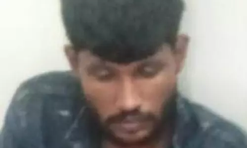 தங்க, வைர நகைகளை திருடிய பொக்லைன் டிரைவர் கைது தங்க, வைர நகைகளை திருடிய பொக்லைன் டிரைவர் கைது