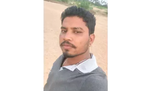 கார் மெக்கானிக்-டீ மாஸ்டர் தற்கொலை