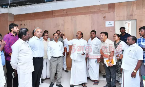 ரூ.114½ கோடியில் புதிய மாவட்ட கலெக்டர் அலுவலகம் கட்டும் பணி