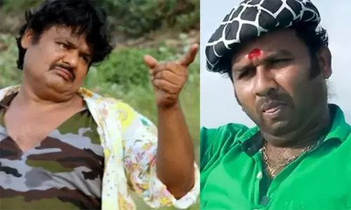 மேடையில் தொகுப்பாளினியிடம் எல்லை மீறிய கூல் சுரேஷ்.. கடுப்பான மன்சூர் அலிகான் மேடையில் தொகுப்பாளினியிடம் எல்லை மீறிய கூல் சுரேஷ்.. கடுப்பான மன்சூர் அலிகான்