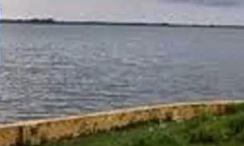 தென்பெண்ணையாற்றை கடக்க பொதுமக்களுக்கு தடை