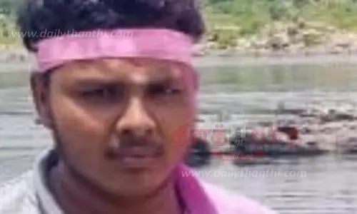 மேட்டூர், தேவூர் பகுதிகளில் காவிரி ஆற்றில் மூழ்கி 2 பேர் பலி-விநாயகர் சிலைகளை கரைக்க வந்த போது பரிதாபம்