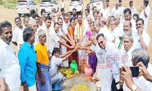 ரூ.1½ கோடியில் பாலங்கள் கட்டும் பணிக்கு அடிக்கல் நாட்டு விழா