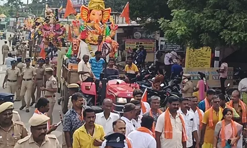 விநாயகர் சிலைகள் ஊர்வலம்