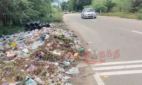 குடியிருப்பு பகுதிகளில் தேங்கி கிடக்கும் குப்பைகள்