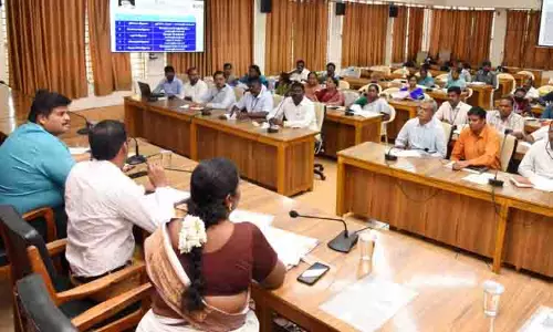 சத்துணவு மையங்களில் உணவின் தரத்தினை ஆய்வு செய்து அறிக்கை அளிக்க உத்தரவு