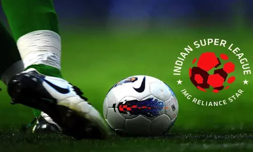 ஐ.எஸ்.எல் கால்பந்து போட்டியில் இனவெறி சர்ச்சை : கேரளா பிளாஸ்டர்ஸ் அணி கண்டனம் ஐ.எஸ்.எல் கால்பந்து போட்டியில் இனவெறி சர்ச்சை : கேரளா பிளாஸ்டர்ஸ் அணி கண்டனம்