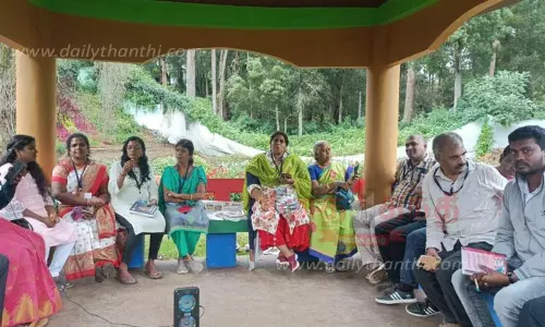 ஊட்டியில் மலைச்சாரல் கவியரங்கம்