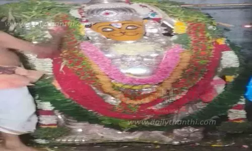 ஆஞ்சநேயர் கோவிலில் சிறப்பு பூஜை