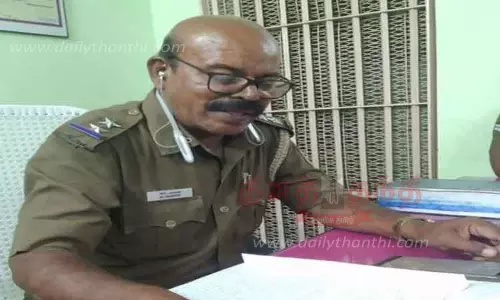 போலீஸ் சப்-இன்ஸ்பெக்டர் விஷம் குடித்தார் போலீஸ் சப்-இன்ஸ்பெக்டர் விஷம் குடித்தார்