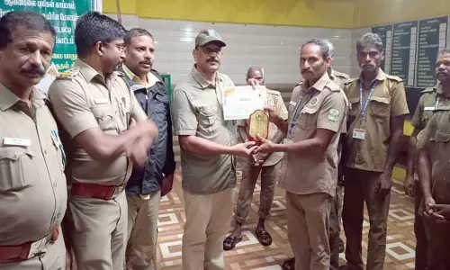 யானை பாகன்களுக்கு பயிற்சி