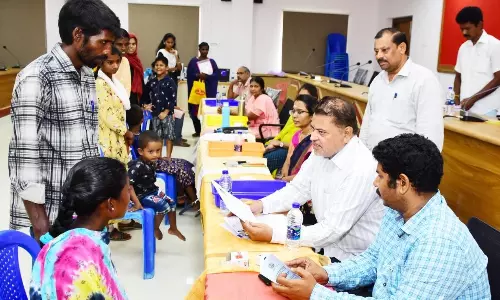 மாற்றுத்திறனாளிகளுக்கான வயது தளர்வு முகாம்