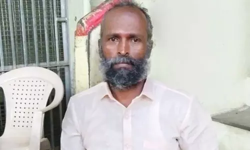 உல்லாசத்திற்கு மறுத்த கள்ளக்காதலிக்கு வெட்டு