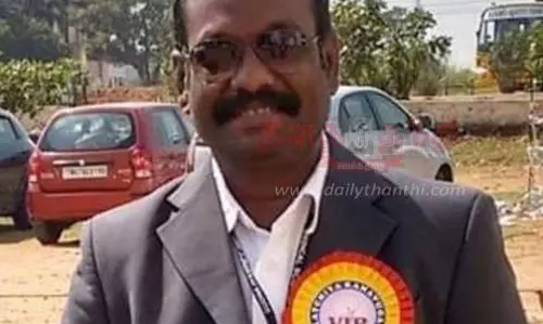 தலைவாசல் அருகேபிசியோதெரபி டாக்டர் தூக்குப்போட்டு தற்கொலைகாட்டுப்பகுதியில் அழுகிய நிலையில் உடல் மீட்பு