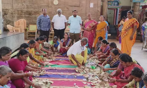 உண்டியல் காணிக்கை எண்ணும் பணி