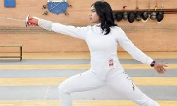 வாள் வீச்சு போட்டியில் இந்தியாவின் பவானி தேவி காலிறுதிக்கு தகுதி