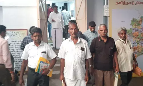 ஆலோசனை கூட்டத்திற்கு அதிகாரிகள் வராததால், வெளிநடப்பு செய்த நுகர்வோர் அமைப்பினர் கள்ளக்குறிச்சியில் பரபரப்பு