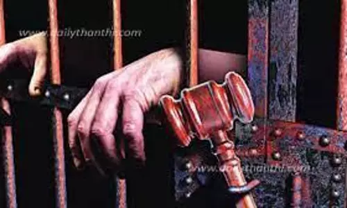 வழிப்பறி வழக்கில் 3 பேருக்கு 7 மாதம் சிறை தண்டனை