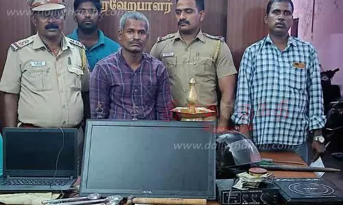 மண்டை ஓடு, எலும்புகளை வைத்து பூஜை செய்து விட்டு திருட்டில் ஈடுபட்டவர் கைது